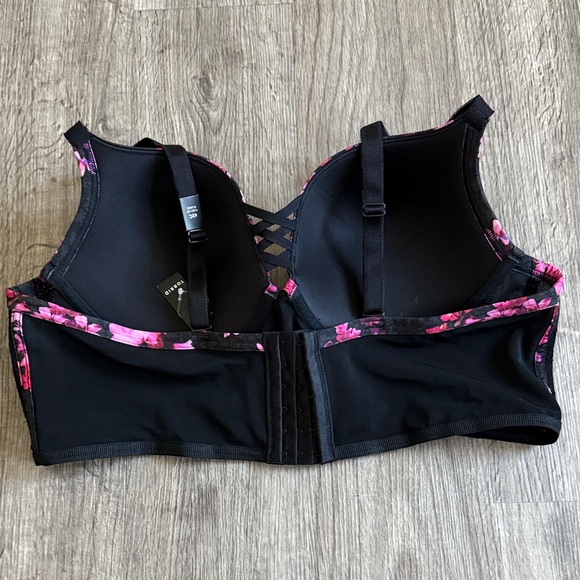 Torrid Black Bra with Pink Floral Lace - Picture 4 of 4
